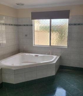 Geraldton Apartment | Central to town - Vintage and cosy entire home