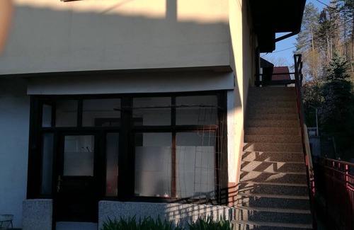 Tuzla House | Central Tuzla Apartment - free parking