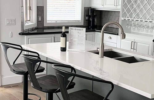 Parkhill-Stanley Park House | Central Upscale 4 Storey House