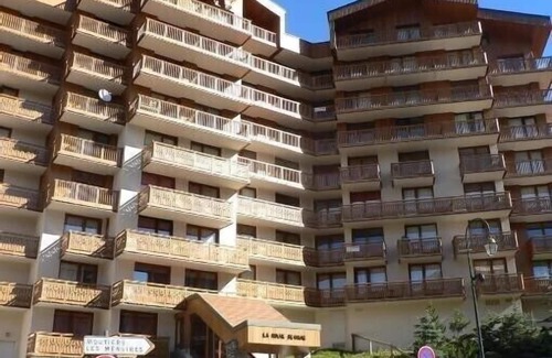 Val-Thorens Apartment | Central (White Rock), quiet, 32m2 for 4-6 people, well-equipped and renovated