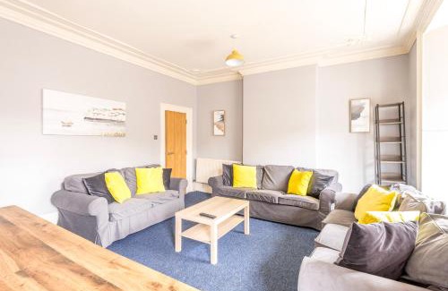 Cotham Apartment | Centralised 9 Bedroom Flat By Prescott Apartments