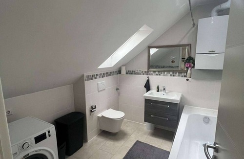 Eicken Apartment | Centrally located apartment in Mönchengladbach with W-Lan