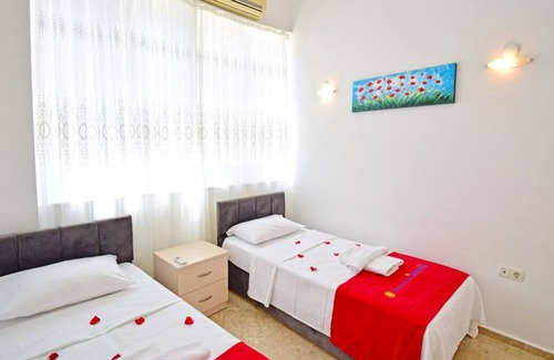 Hisaronu Apartment | Centrally located 2 bed 1 bath apartment in Hisaronu Center with FREE WIFI