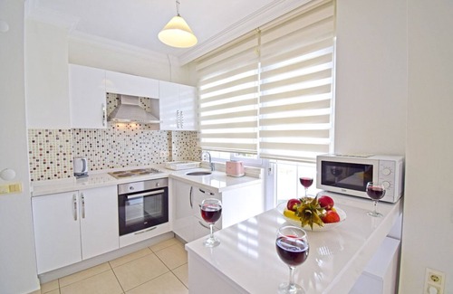 Hisaronu Apartment | Centrally located 3 bed 3 bath apartment with FREE WIFI