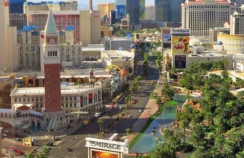Downtown Las Vegas House | Centrally Located! 3 Units w/ FREE Parking! Close to North Las Vegas Airport!