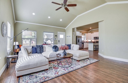 Abilene Cottage | Centrally Located Abilene Home Near ACU & Downtown