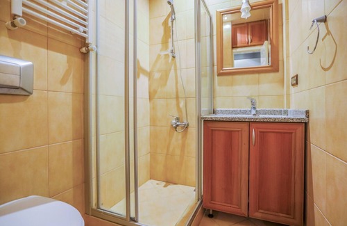 Fatih Apartment | Centrally Located Apartment in Fatih