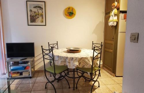 Frejus Apartment | Centrally located apartment with swimming pool