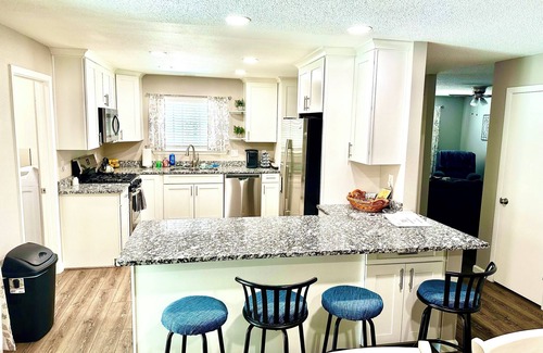 Loma Del Rey House | Centrally located beautiful remodeled house with 3 bedrooms, 2 bathrooms.