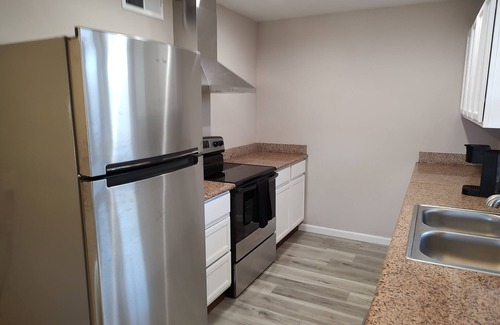 Mesa Cottage | Centrally located close to everything with private entry and private yard.