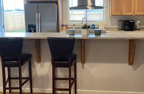 Medford House | Centrally located, cozy new home close to great food and outdoor recreation!
