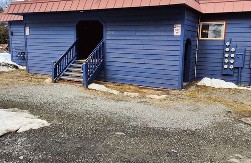 Alyeska Condo | Centrally located family-sized condo.