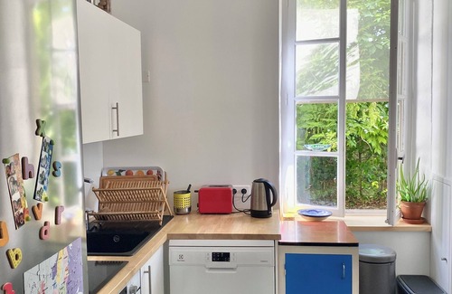 Dieulefit House | Centrally located house with garden