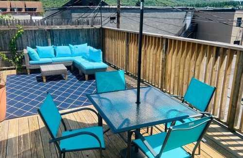 Lake George Apartment | Centrally Located Loft w/Free Parking