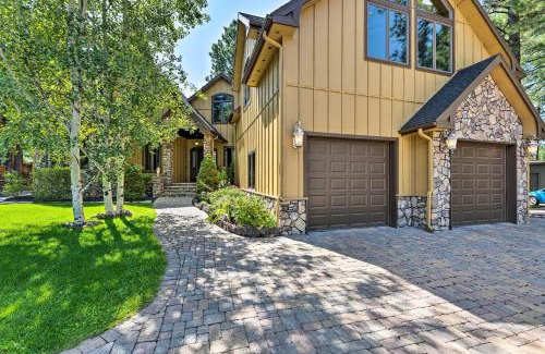 Pinetop House | Centrally Located Lavish Pinetop Paradise!