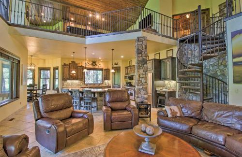 Pinetop House | Centrally Located Lavish Pinetop Paradise!