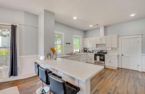 Lodi House | Centrally Located Lodi Home Walk Downtown!