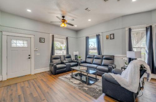 Lodi House | Centrally Located Lodi Home Walk Downtown!