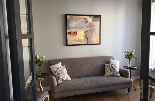 Honfleur Apartment | Centrally located, refurbished modern flat with views over the historic port