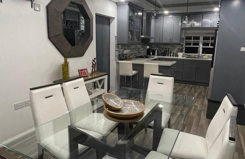 Roseau Apartment | Centrally located, stylish, modern, convenient, legendary customer service.