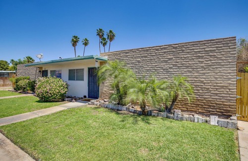 Yuma Apartment | Centrally Located Yuma Retreat w/Fenced Patio