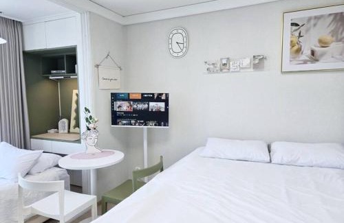 Jung-gu Apartment | CentralViewSuite Residence, Myeong-dong