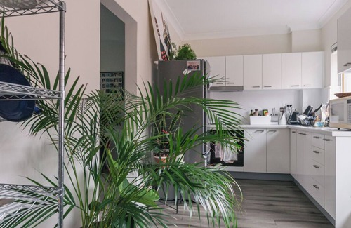 Randwick Apartment | Centraly located 2 bed apartment. Centenial Park Bronte Area