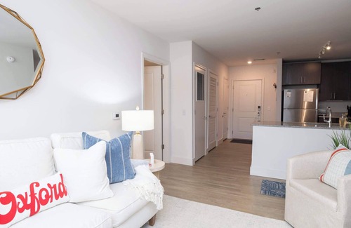 Oxford Condo | Centre Court at 514 by Apex Short Term Stays