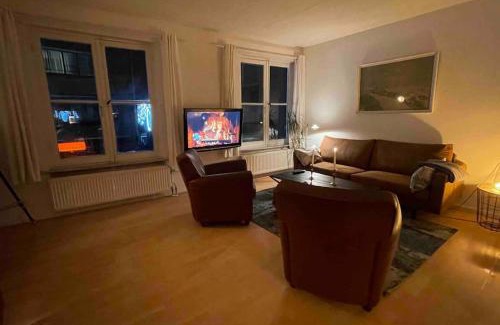 Municipality of Hilversum Apartment | Centre Hilversum, 20 minutes train to Amsterdam