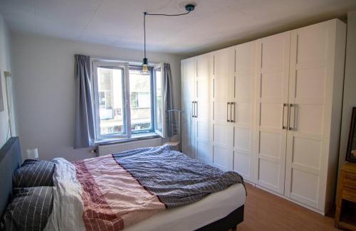 Municipality of Hilversum Apartment | Centre Hilversum, 20 minutes train to Amsterdam