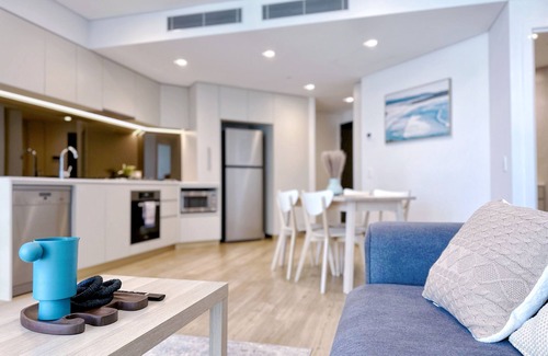 South Brisbane Apartment | Centre of Brisbane at RiverFront