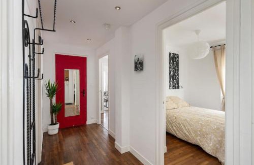 Downtown Apartment | Centre-ville et proche hôpital Morvan/T3 lumineux