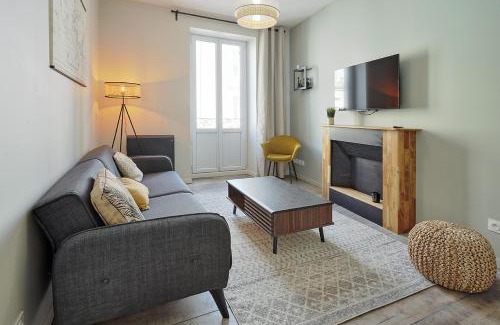Blain Apartment | Centre-ville - Fibre - Netflix - T2 L'ISAC