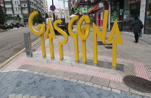 Oviedo City Centre Apartment | Centro de Oviedo Zona Gascona con Parking Gratuito, Wifi y Terraza