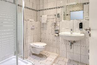Western Ring Area Hotel | Centro Hotel Braunschweig City, Trademark Collection by Wyndham
