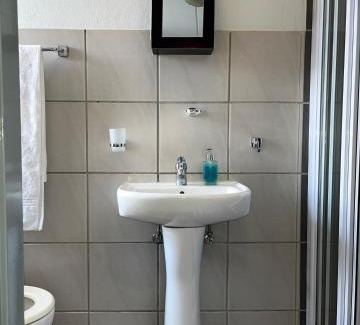 Die Hoewes Apartment | Centurion Fully furnished lock up&go 1 bedroom apartment