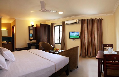 Mananthavady Hotel | Century Grand Hotel