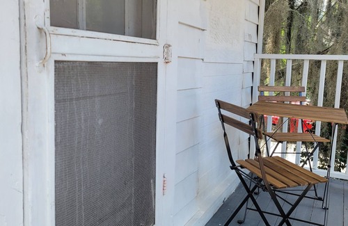 Innovation District Apartment | Century House - Walkable to the University of Florida, Includes Parking