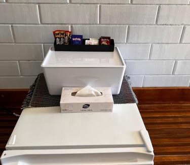 Finley Hotel | Century Motor Inn, Finley