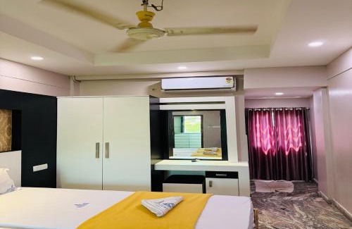 Manjeri Hotel | Century Residency & Conference Hall - Manjeri