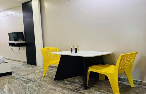 Manjeri Hotel | Century Residency & Conference Hall - Manjeri