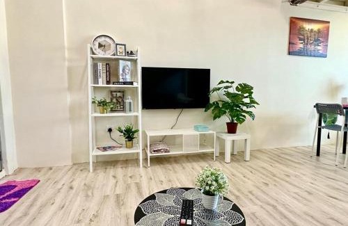 Bayan Lepas Apartment | CEO9 Duplex Premier Suite #2-7Pax#Disneys HS #PISA #USM #Pantai Hospital