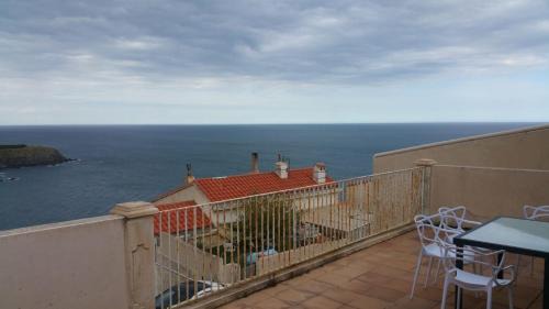 Cerbere Apartment | cerbere terrimbo