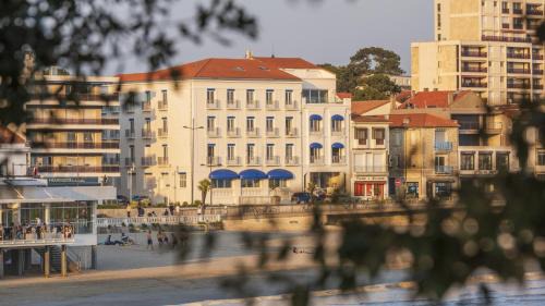 Pontaillac Hotel | CERISE Royan - Le Grand Hôtel de la Plage