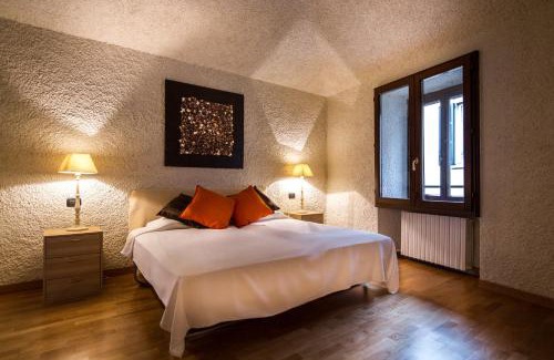 Cernobbio Apartment | Cernobbio Town House