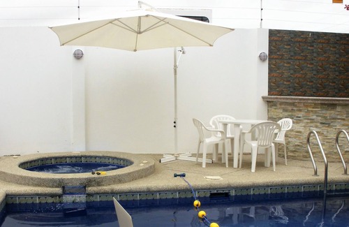 Salinas House | Cesar's House. Free: WiFi & TV Cable