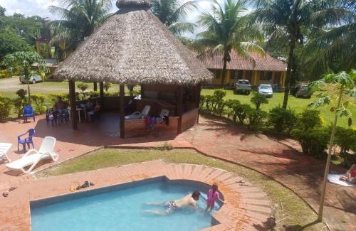 Villa Tunari Cabin | Cesar's Tropical Hotel