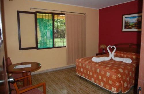 Villa Tunari Cabin | Cesar's Tropical Hotel