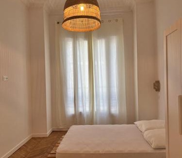 Mantega Apartment | CESSOLE - Charme Urbain 3 chambres Clim & Netflix