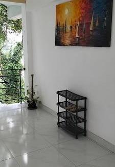 Divulapitiya Hostel | Ceylon Lodge - Airport Transit Hostel
